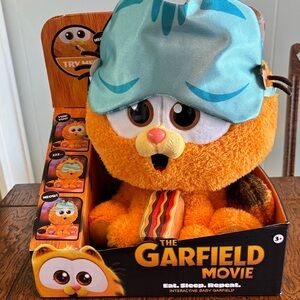 NEW Garfield Movie Interactive Plush Toy